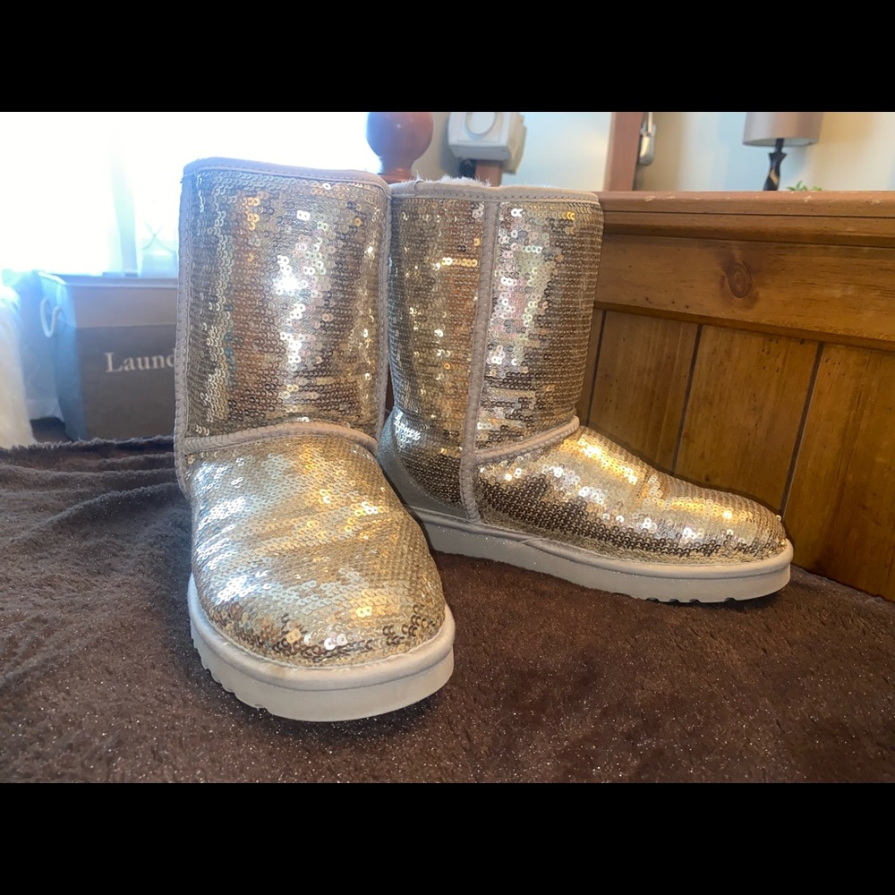 Sparkly/ sequin silver UGGS